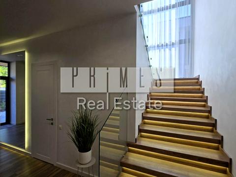 дом по адресу Апрельская ул.