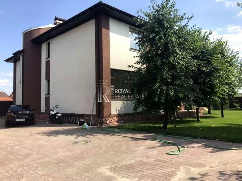 будинок за адресою с. Вишеньки, Єдності вул.