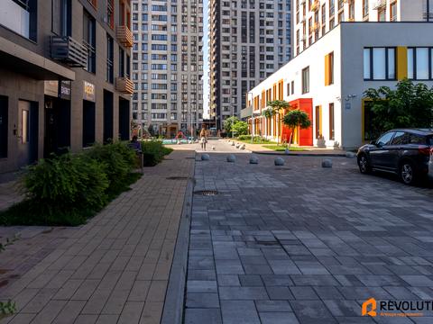 квартира за адресою Дніпровська набережна вул., 20-А
