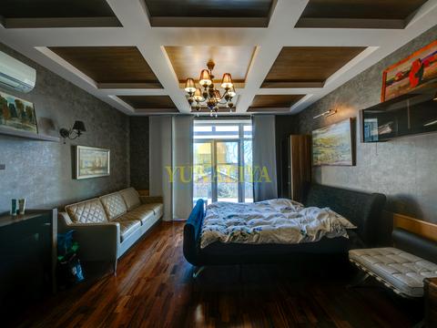 будинок за адресою Вишневе містечко