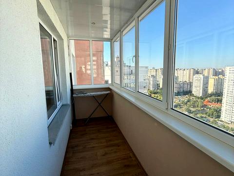 квартира по адресу Драгоманова ул., 6/1