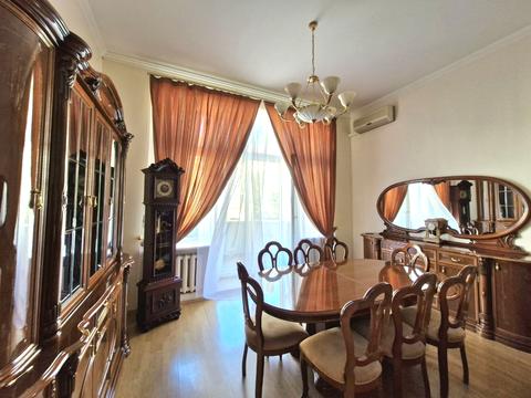 квартира за адресою Євгена Чикаленка вул. (Пушкінська), 7