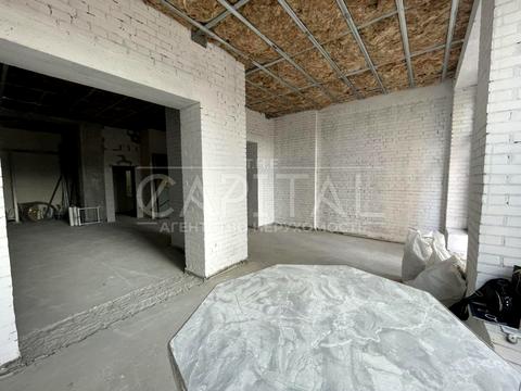 комерційна за адресою Лесі Українки вул., 62-Б