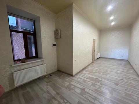 коммерческая по адресу Драгоманова ул., 67