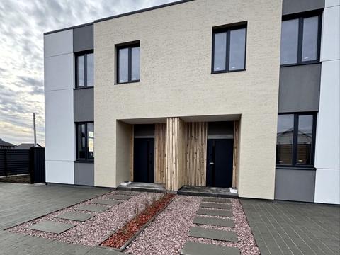 дом по адресу Янтарная ул.