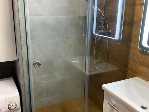 квартира по адресу Александровская ул., 1