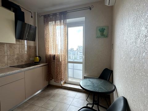 квартира за адресою Тополевий пров., 1