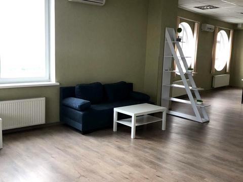 комерційна за адресою Оболонська набережна вул., 1