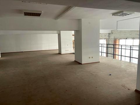 комерційна за адресою Златоустовская, 23б