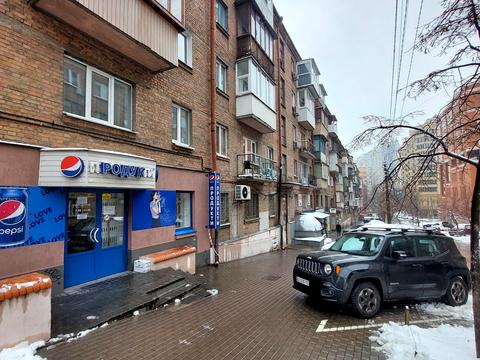 коммерческая по адресу Полтавская ул., 3