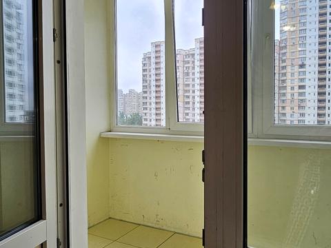 квартира за адресою Милославська вул., 32/51а