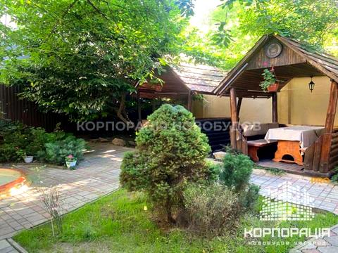 коммерческая по адресу Франка Ивана ул., 1