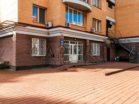комерційна за адресою Володимира Івасюка просп. (Героїв Сталінграду), 6/1
