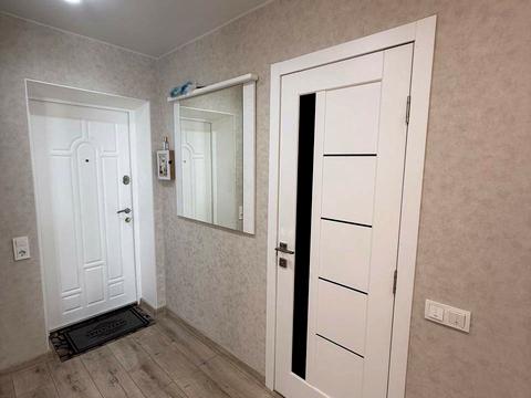 квартира за адресою Закам'яна, 3