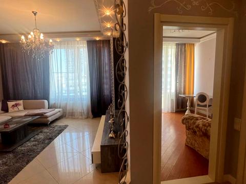 квартира за адресою Літературна вул., 1а
