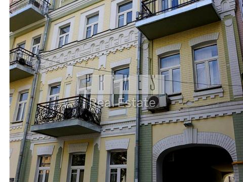 коммерческая по адресу Ивана Франко ул., 29