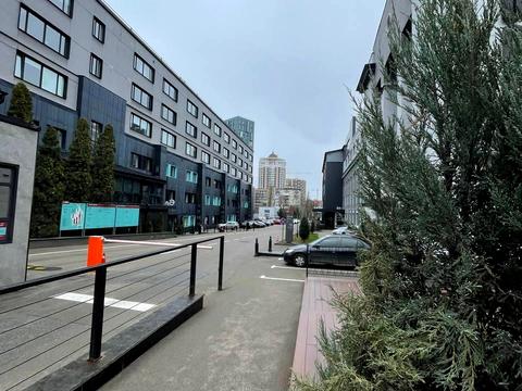 комерційна за адресою Миколи Пимоненка вул., 13