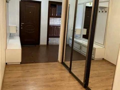 квартира за адресою Боголюбова вул., 16