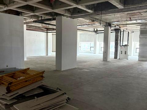 коммерческая по адресу майдан Незалежності пл., 18/2