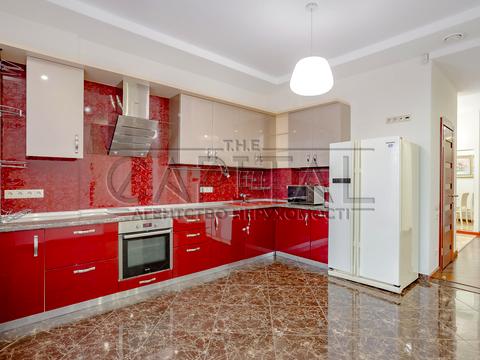 квартира за адресою Андрія Верхогляда вул. (Михайла Драгомирова), 3