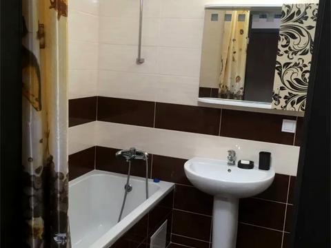 квартира за адресою Воскресенська вул., 18