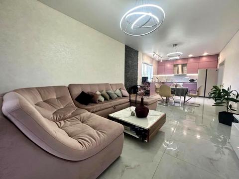 дом по адресу космонавтів