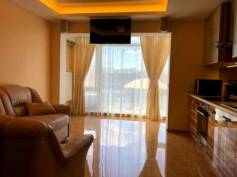 квартира за адресою Велика Васильківська вул. (Червоноармійська), 145/1