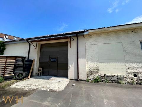 коммерческая по адресу Куреневский пер., 17