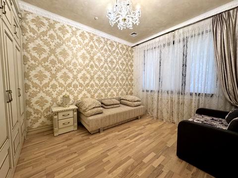 будинок за адресою Набережна вул.