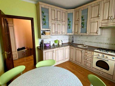 квартира за адресою Головацького Я., 23