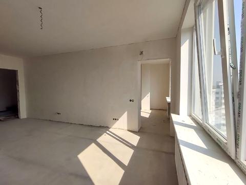 квартира за адресою Владислава Бувалкіна вул., 44-А