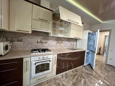 квартира за адресою Угорська вул., 12