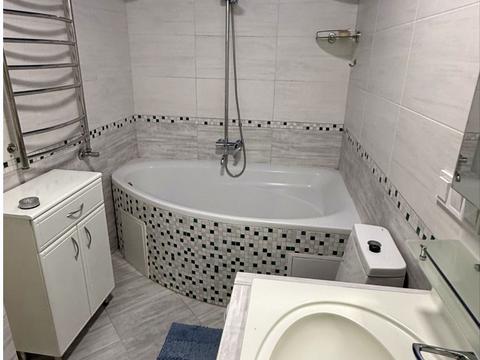 квартира за адресою Євгена Патона вул., 6