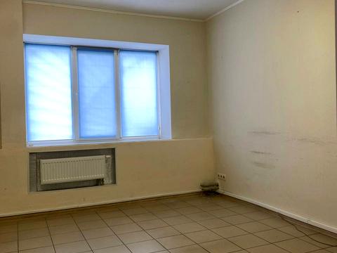 комерційна за адресою Мечникова вул. (Кловський), 18