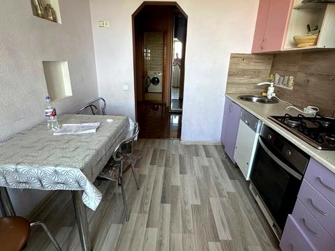 квартира за адресою Калинова вул., 81