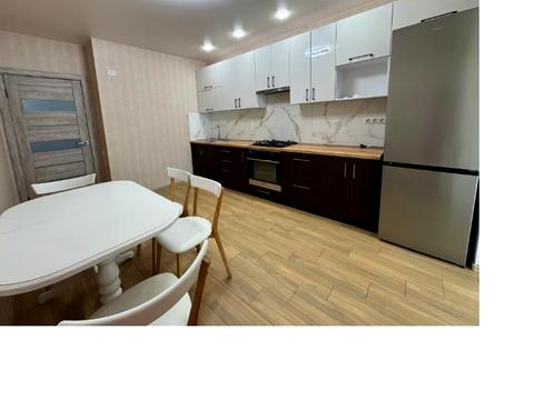 квартира за адресою Сімейна, 5