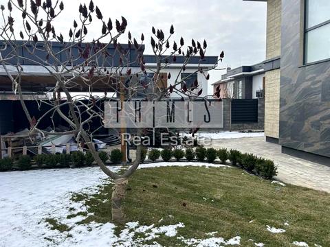 будинок за адресою Прикордонна вул., 10