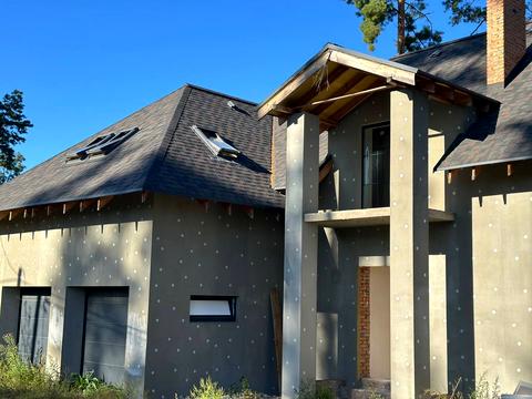 будинок за адресою Лісна