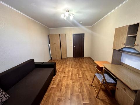 квартира за адресою Сергія Данченка вул., 5