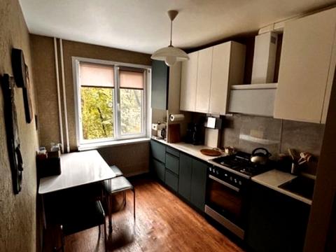 квартира по адресу Олени Теліги ул., 11