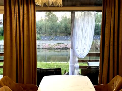 дом по адресу Горіхова, 20