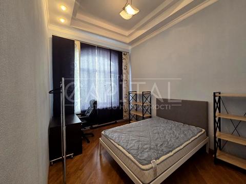 квартира за адресою Михайлівська вул., 19