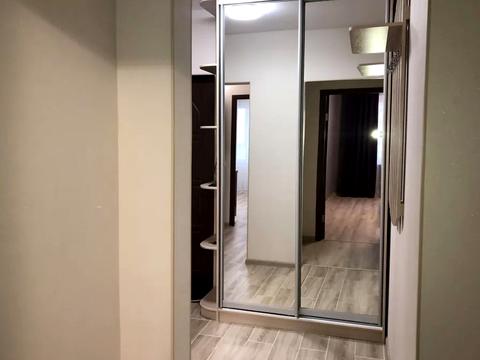 квартира за адресою Софії Русової вул., 5-Б