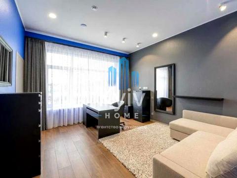 дом по адресу вул. Набережна