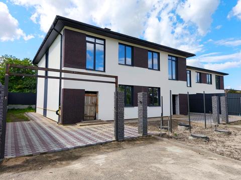 будинок за адресою Дніпровська вул. (Калініна)