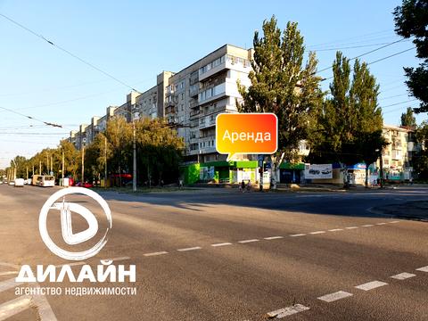 комерційна за адресою Космічна вул., 124
