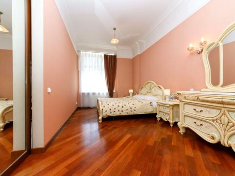 квартира за адресою Хрещатик вул. (Kreschatic), 25