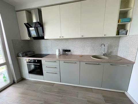 квартира за адресою Вишняківська вул., 4