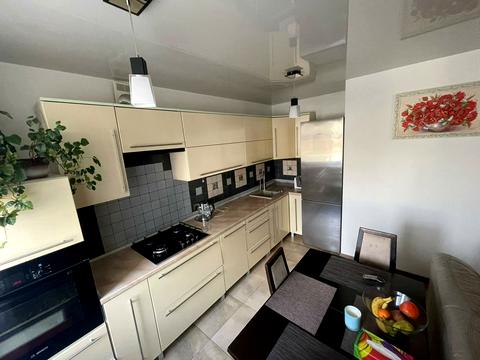 квартира за адресою Авраама Лінкольна вул. (Димитрова), 47