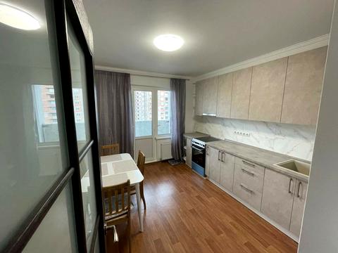 квартира по адресу Софии Русовой ул., 7